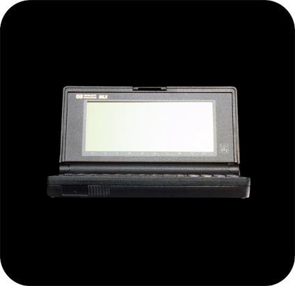 Hewlett-Packard 95LX computer - 3/4 view.