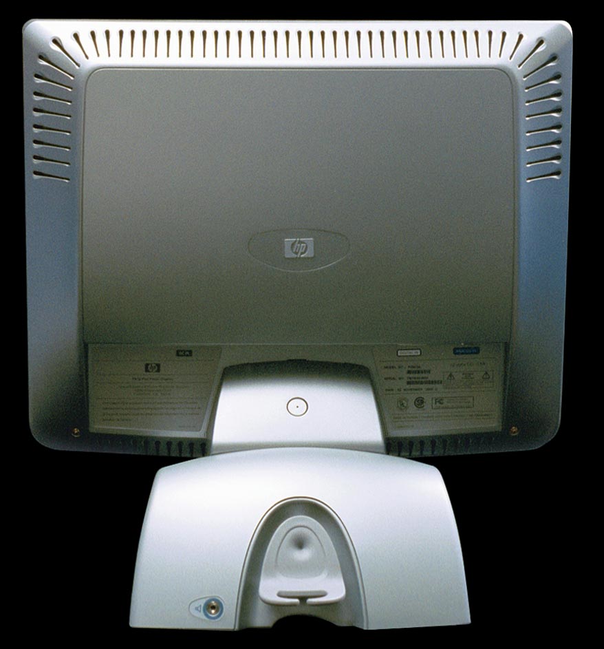 Hewlett-Packard pavilion 2000 (Japanese version): monitor - back view.